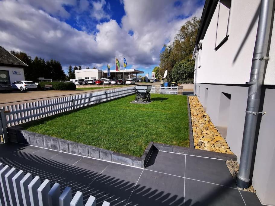Ferienhaus Moni Gunningen エクステリア 写真