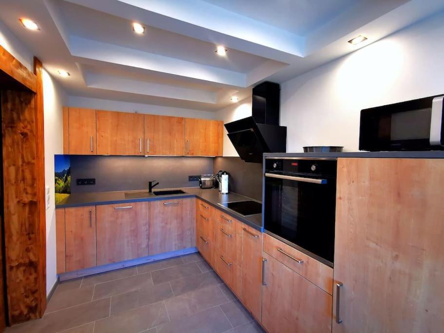 Ferienhaus Moni Gunningen エクステリア 写真